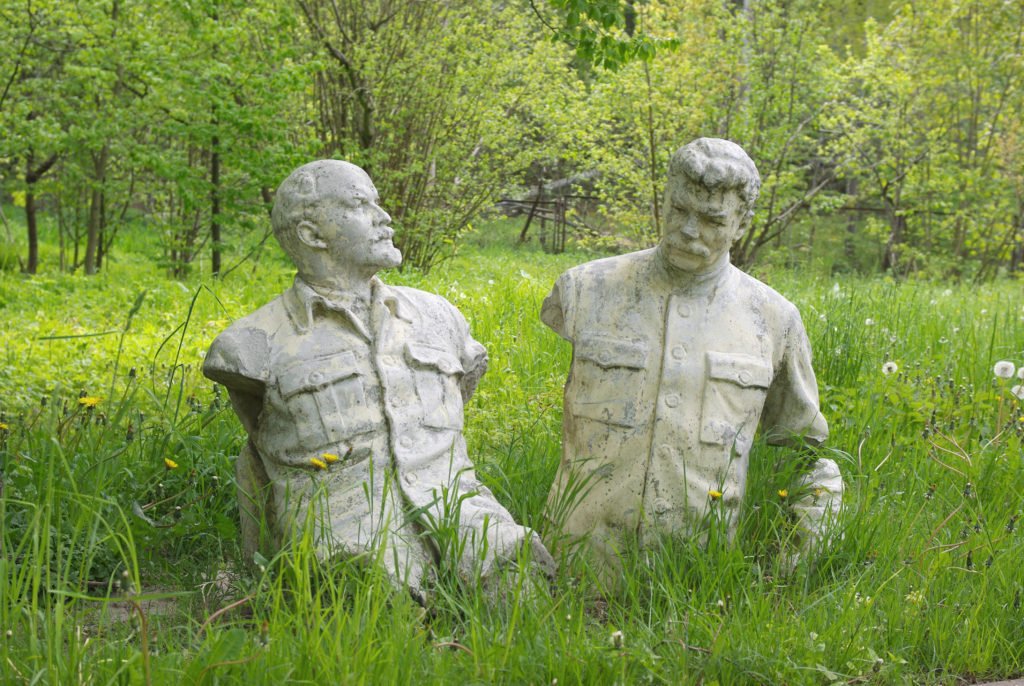 fallen statues of stalin and lenin